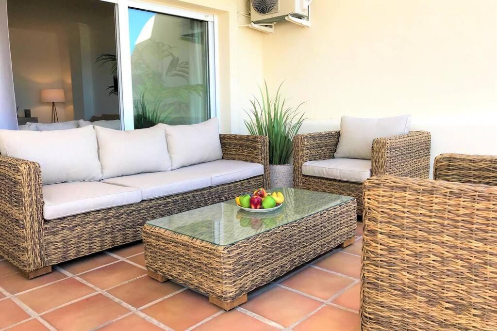 Penthouse Bermuda Beach 2 Estepona Bagian luar foto