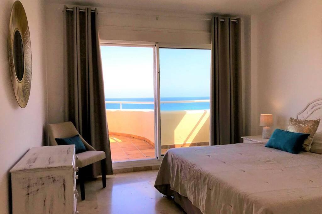 Penthouse Bermuda Beach 2 Estepona Bagian luar foto