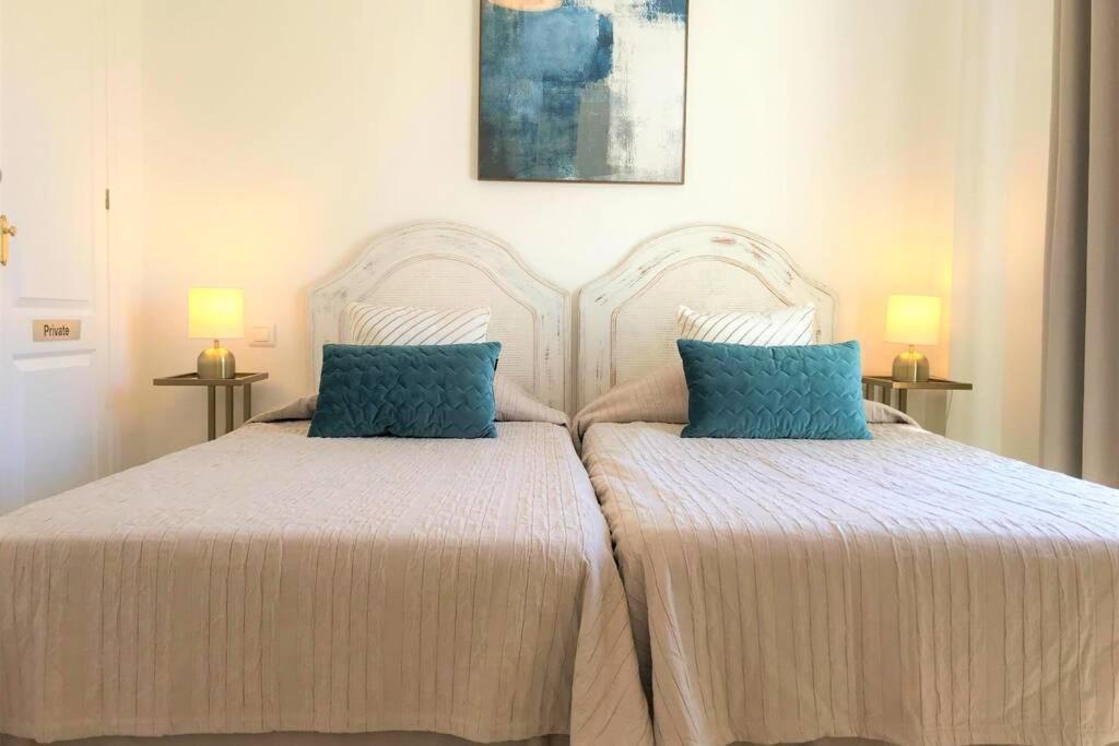Penthouse Bermuda Beach 2 Estepona Bagian luar foto