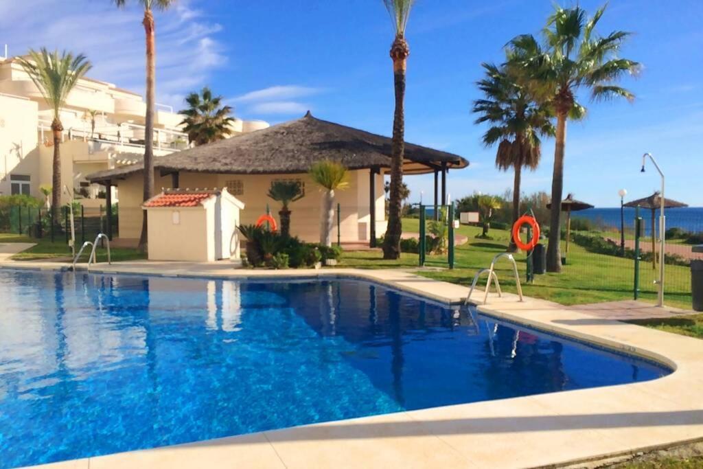 Penthouse Bermuda Beach 2 Estepona Bagian luar foto