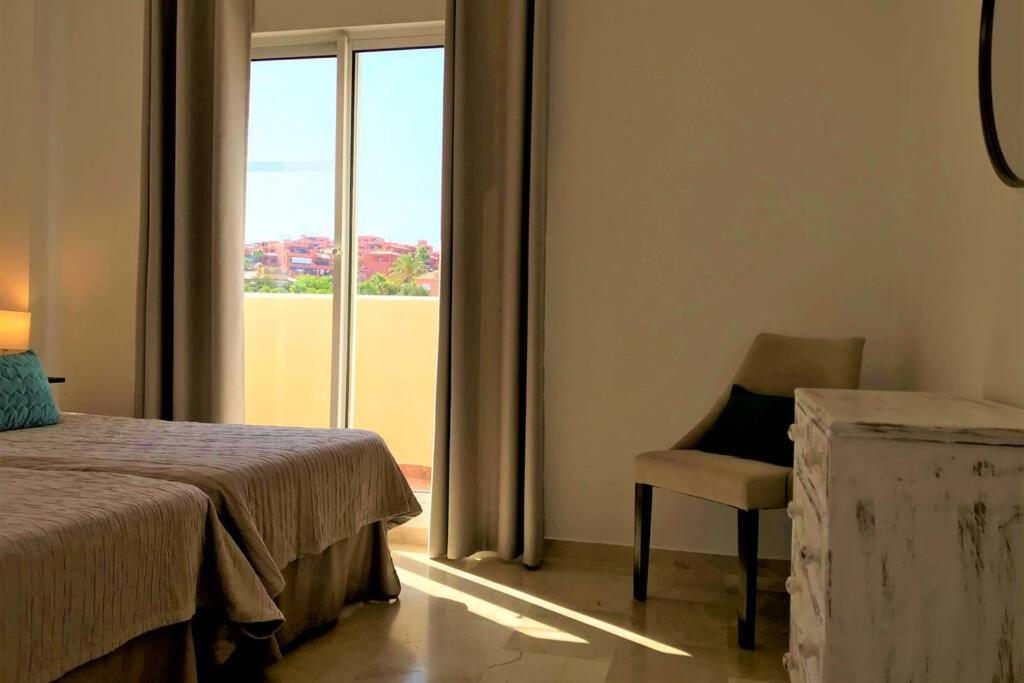 Penthouse Bermuda Beach 2 Estepona Bagian luar foto
