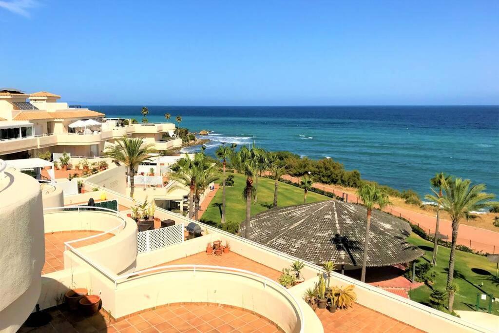 Penthouse Bermuda Beach 2 Estepona Bagian luar foto